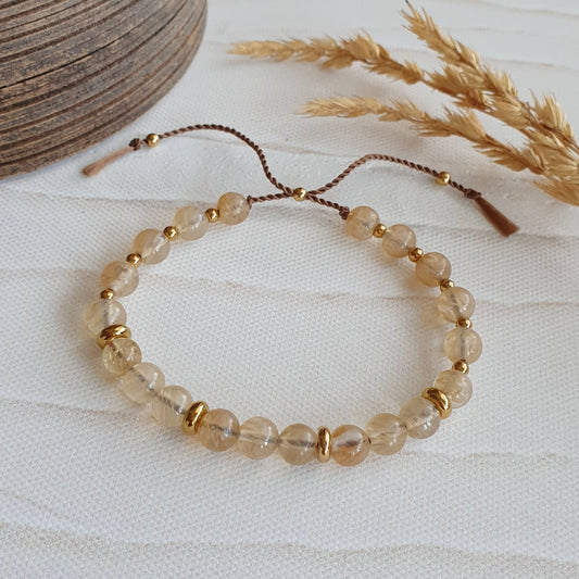 Citrin Perlenarmband mit 6 mm Edelsteinperlen und goldplattierten Elementen – Schmuck für Wohlstand und Lebensfreude