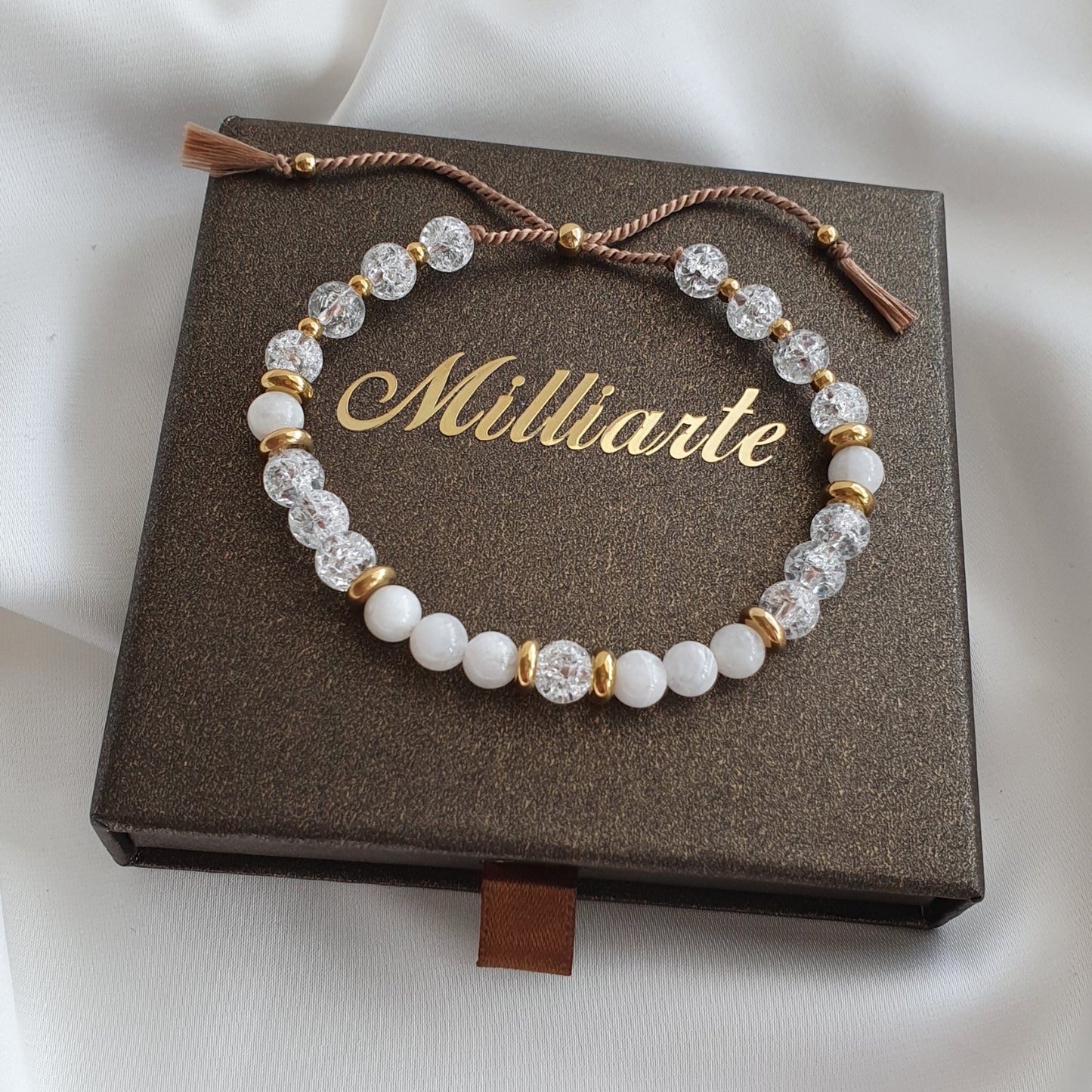 Mondstein Bergkristall Armband Damen mit Geschenkbox, 18K Gold plattierte Edelstahl Elemente, verstellbar, wasserfest, Schmuck Geschenkidee